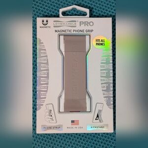 Love Handle Pro Magnetic Phone Grip BNIB